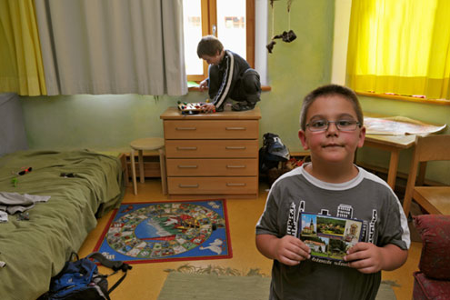 
Die Zimmer des Wohnheims richten wir individuell ein.